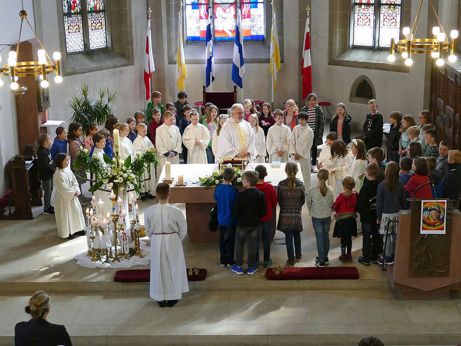 Dankgottesdienst der Kommunionkinder (Foto: Karl-Franz Thiede)